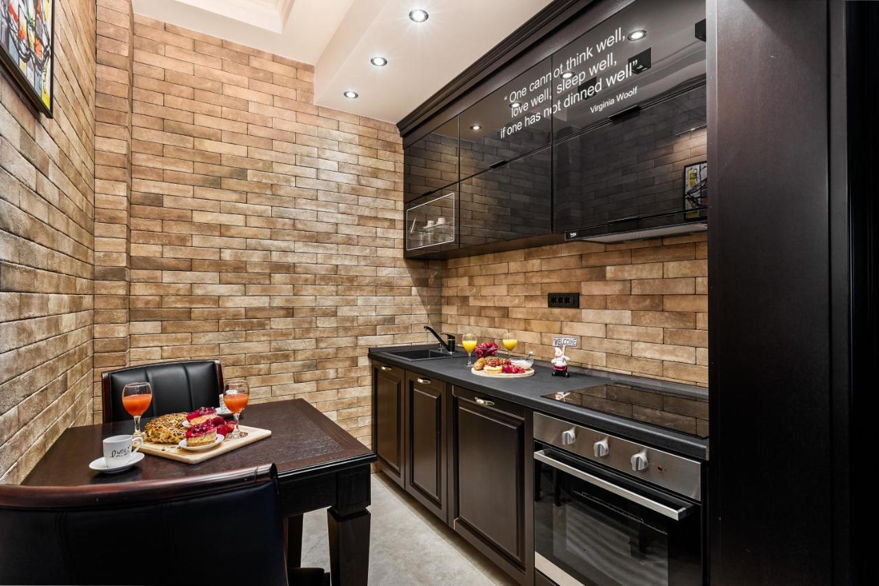 Apartment Lav In The City Centre Kotor Exterior photo