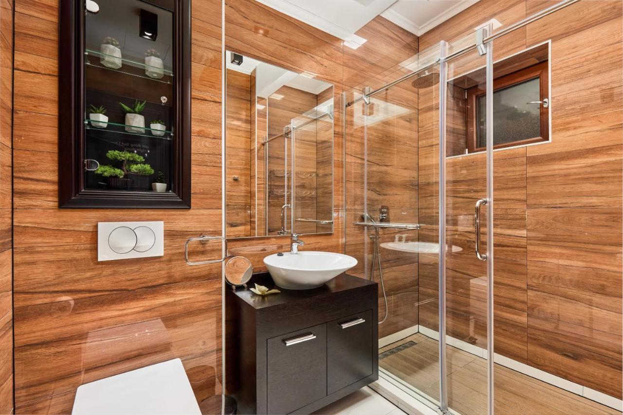 Apartment Lav In The City Centre Kotor Exterior photo